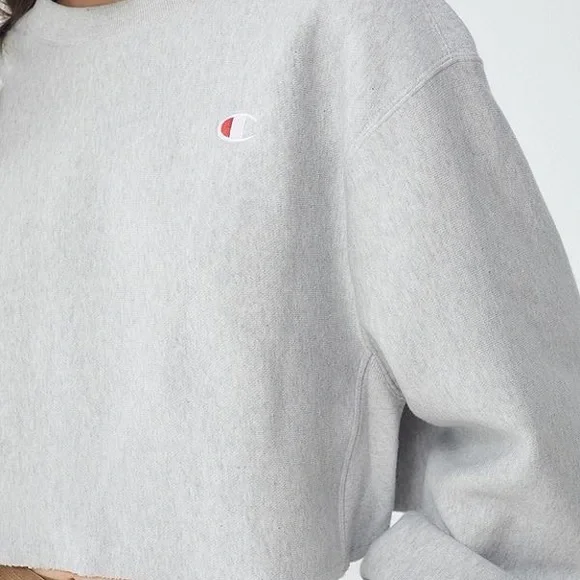 Champion Reverse Weave Cropped Sweatshirt Gray Logo Pullover Small - Picture 14 of 14